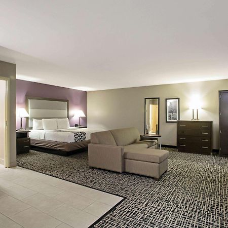La Quinta Inn By Wyndham Radford Ngoại thất bức ảnh
