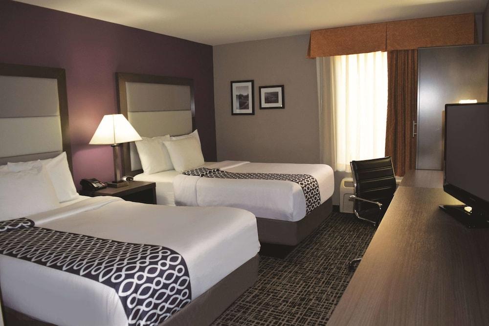 La Quinta Inn By Wyndham Radford Ngoại thất bức ảnh