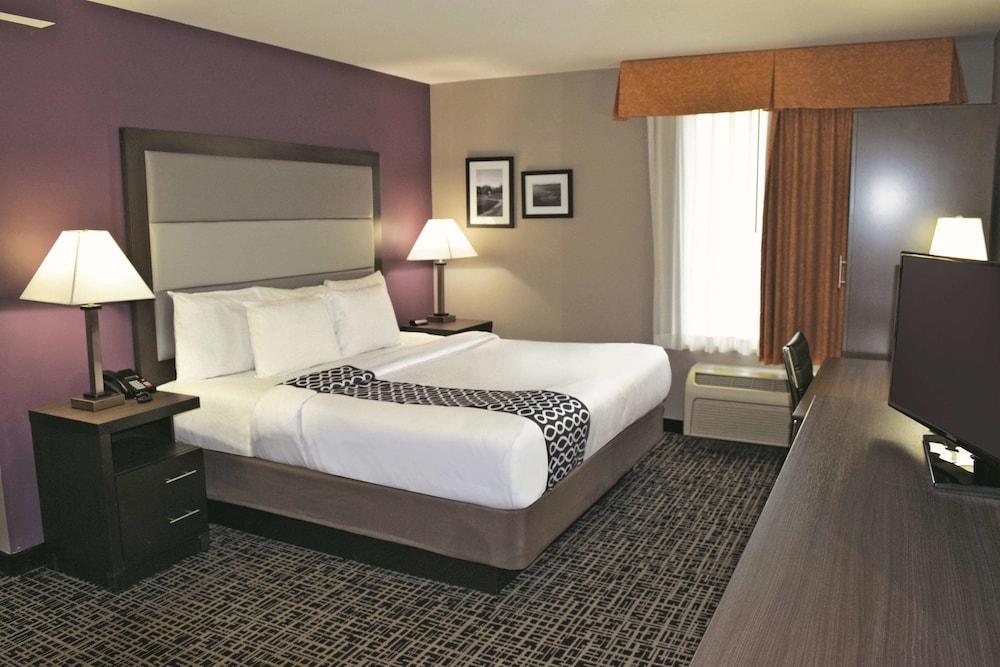 La Quinta Inn By Wyndham Radford Ngoại thất bức ảnh