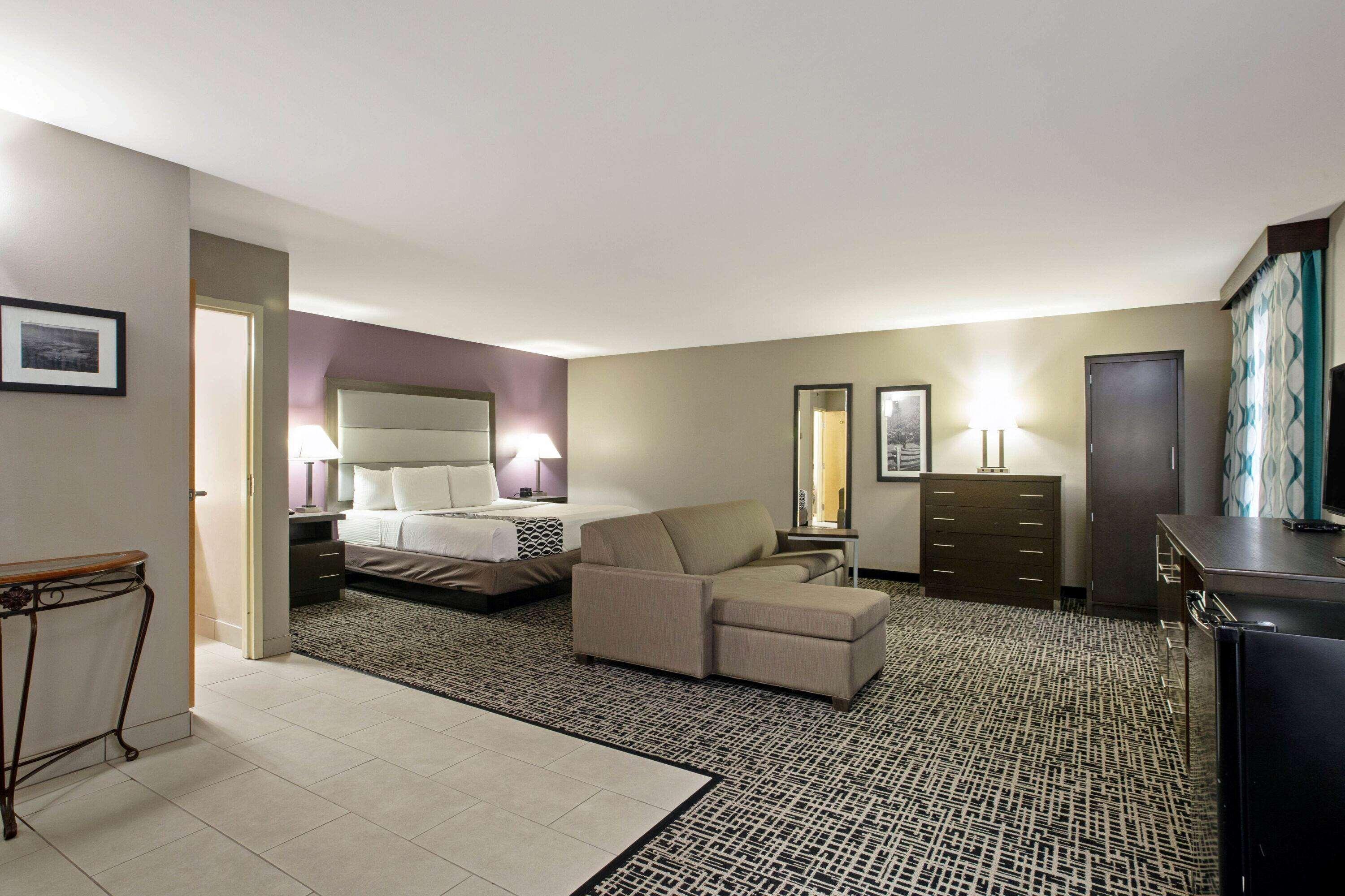 La Quinta Inn By Wyndham Radford Ngoại thất bức ảnh