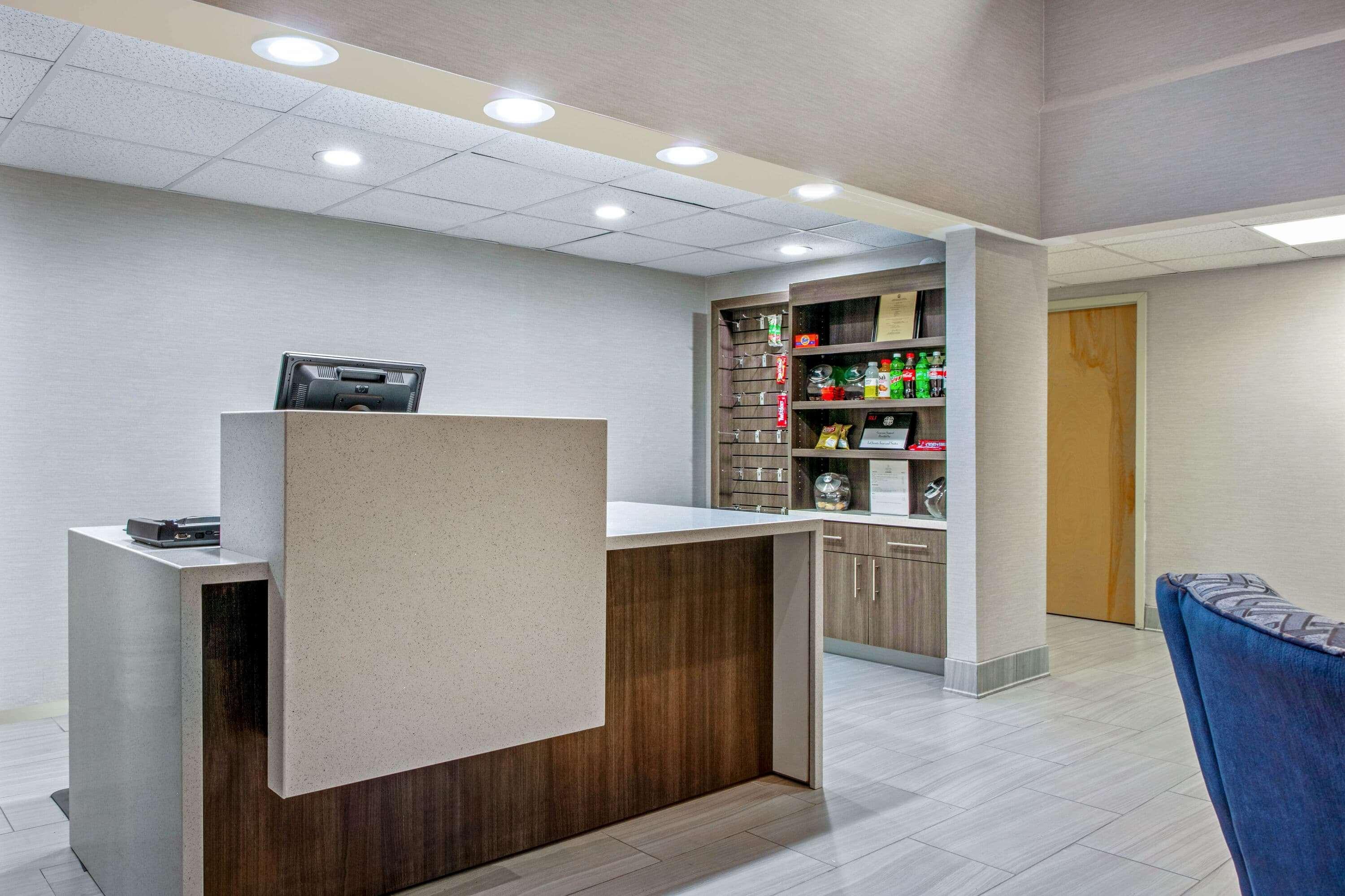 La Quinta Inn By Wyndham Radford Ngoại thất bức ảnh