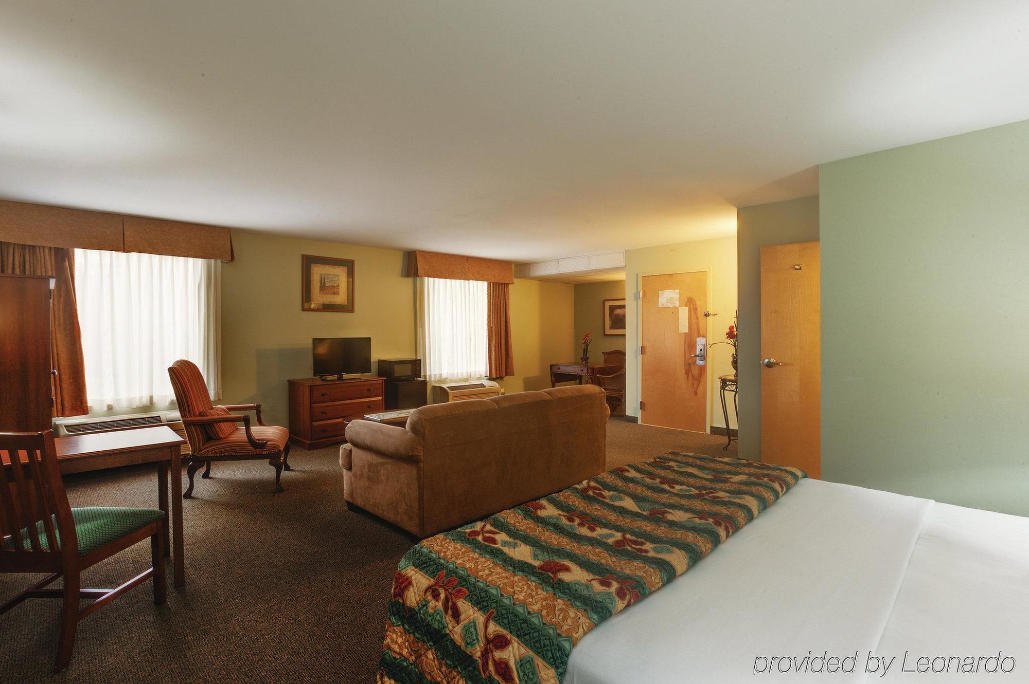 La Quinta Inn By Wyndham Radford Ngoại thất bức ảnh