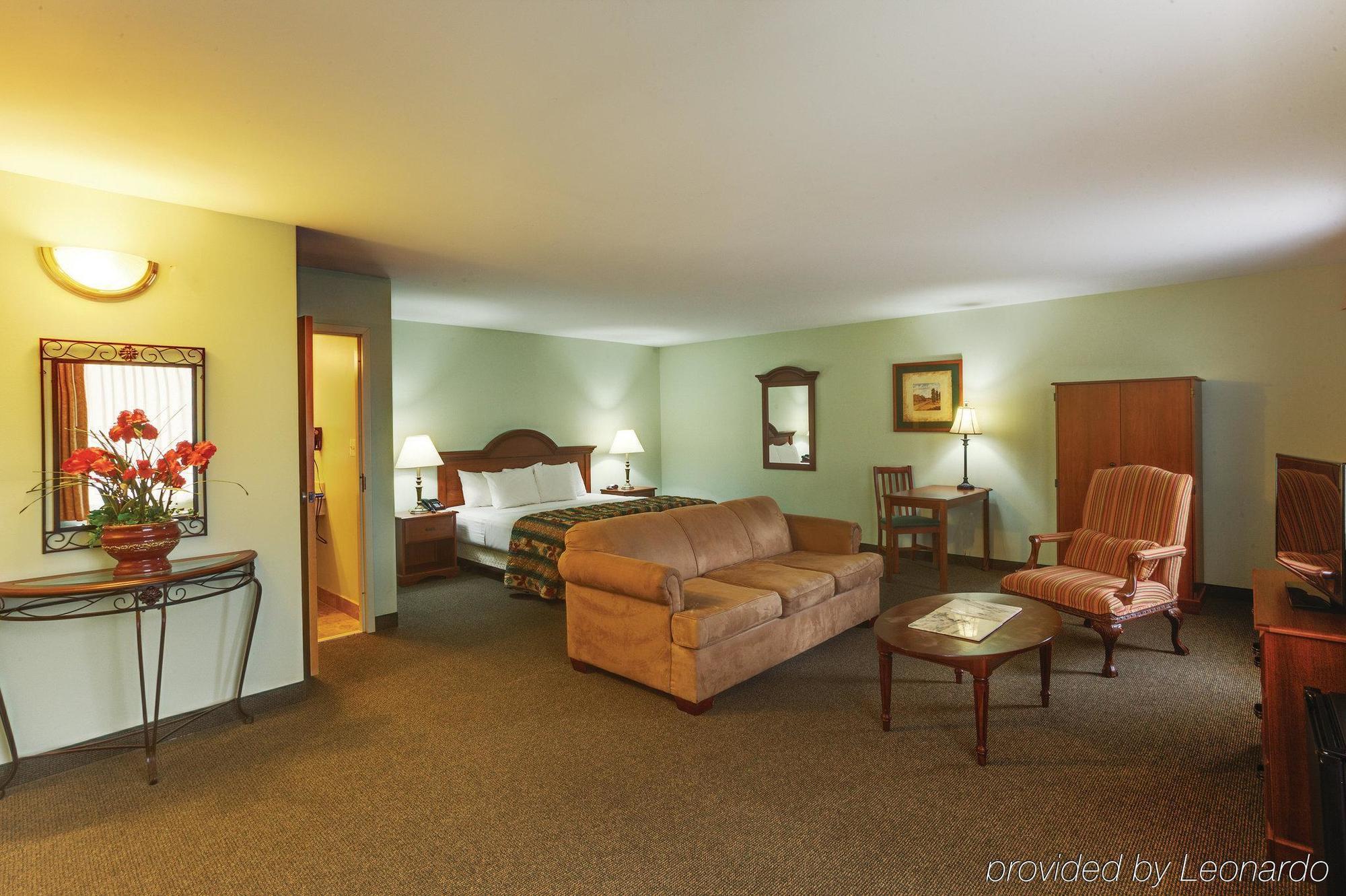 La Quinta Inn By Wyndham Radford Ngoại thất bức ảnh